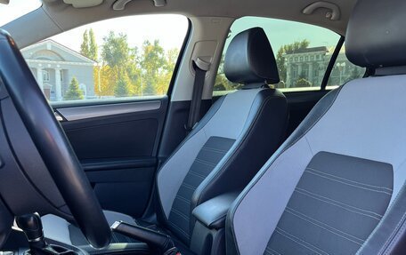 Volkswagen Jetta VI, 2011 год, 1 070 000 рублей, 10 фотография