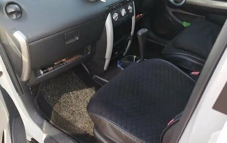 Toyota Ist II, 2002 год, 570 000 рублей, 5 фотография