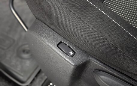 Renault Logan II, 2019 год, 985 000 рублей, 18 фотография