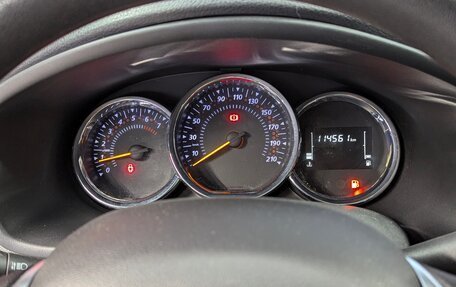 Renault Logan II, 2021 год, 999 000 рублей, 21 фотография