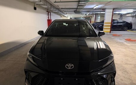 Toyota Camry, 2025 год, 5 800 000 рублей, 2 фотография