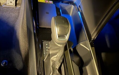 Toyota Camry, 2025 год, 5 800 000 рублей, 16 фотография