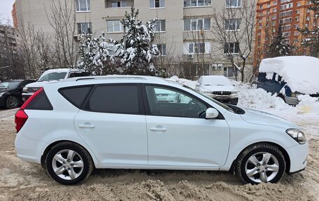 KIA cee'd I рестайлинг, 2010 год, 599 000 рублей, 2 фотография