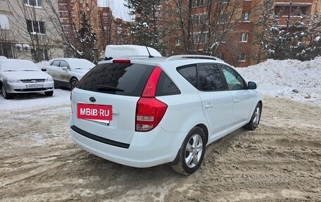 KIA cee'd I рестайлинг, 2010 год, 599 000 рублей, 3 фотография