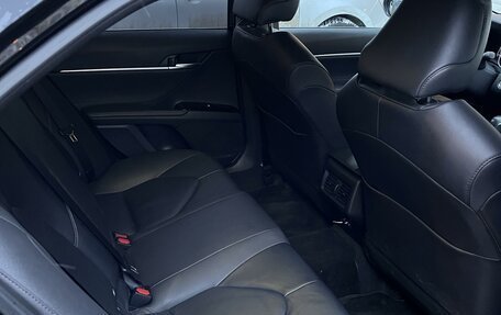 Toyota Camry, 2020 год, 2 620 000 рублей, 1 фотография