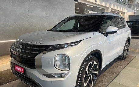 Mitsubishi Outlander, 2021 год, 3 499 000 рублей, 1 фотография