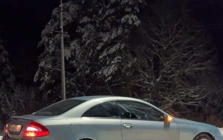 Mercedes-Benz CLK-Класс, 2003 год, 899 999 рублей, 1 фотография