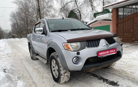 Mitsubishi L200 IV рестайлинг, 2007 год, 900 000 рублей, 1 фотография