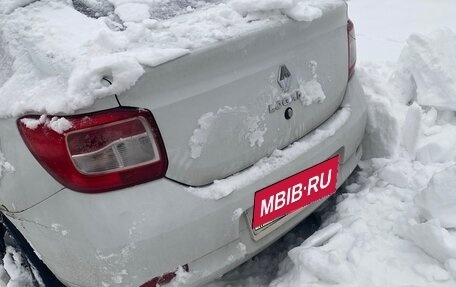 Renault Logan II, 2018 год, 395 000 рублей, 1 фотография