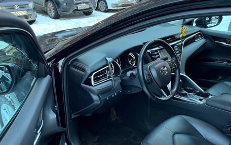 Toyota Camry, 2020 год, 2 620 000 рублей, 8 фотография