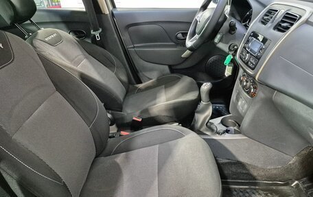 Renault Logan II, 2019 год, 1 048 000 рублей, 13 фотография