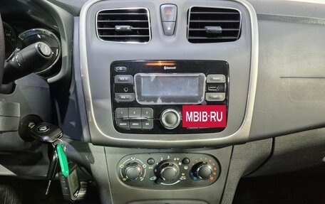 Renault Logan II, 2019 год, 1 048 000 рублей, 17 фотография