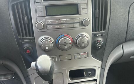 Hyundai Grand Starex Grand Starex I рестайлинг 2, 2009 год, 920 000 рублей, 5 фотография