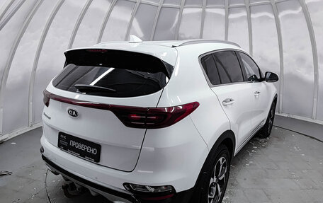 KIA Sportage IV рестайлинг, 2020 год, 2 435 000 рублей, 6 фотография