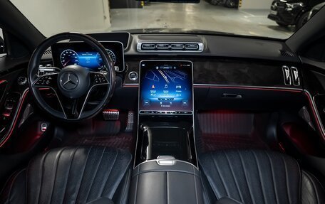 Mercedes-Benz S-Класс, 2022 год, 13 500 000 рублей, 29 фотография