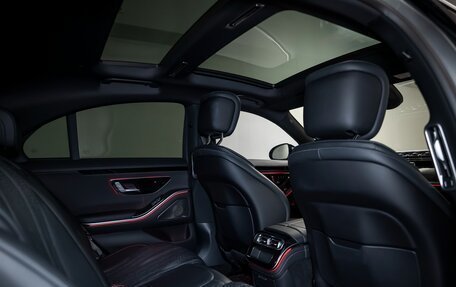 Mercedes-Benz S-Класс, 2022 год, 13 500 000 рублей, 36 фотография