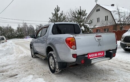 Mitsubishi L200 IV рестайлинг, 2007 год, 900 000 рублей, 4 фотография