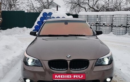 BMW 5 серия, 2004 год, 970 000 рублей, 2 фотография