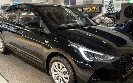 Hyundai Solaris II рестайлинг, 2021 год, 1 699 000 рублей, 3 фотография