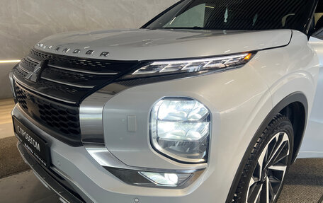 Mitsubishi Outlander, 2021 год, 3 499 000 рублей, 7 фотография