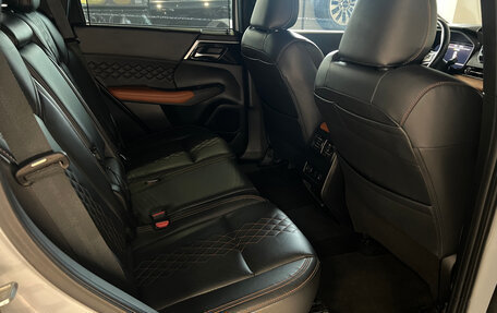 Mitsubishi Outlander, 2021 год, 3 499 000 рублей, 26 фотография