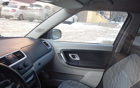 Skoda Fabia II, 2008 год, 450 000 рублей, 2 фотография