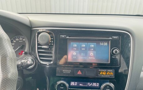 Mitsubishi Outlander III рестайлинг 3, 2012 год, 1 700 000 рублей, 6 фотография