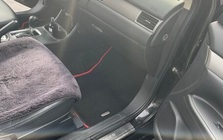 Mitsubishi Outlander III рестайлинг 3, 2012 год, 1 700 000 рублей, 15 фотография