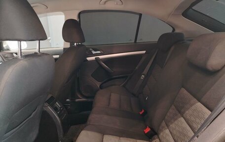 Skoda Octavia, 2011 год, 790 000 рублей, 24 фотография