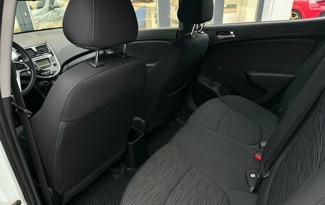 Hyundai Solaris II рестайлинг, 2015 год, 890 000 рублей, 8 фотография