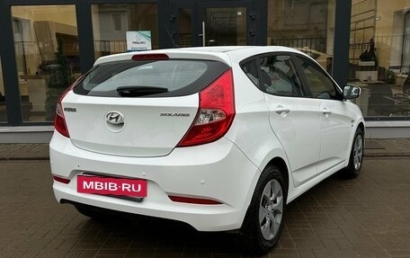 Hyundai Solaris II рестайлинг, 2015 год, 890 000 рублей, 3 фотография