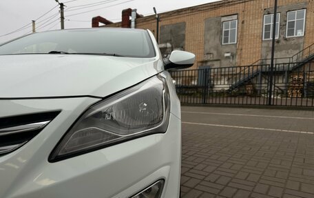 Hyundai Solaris II рестайлинг, 2015 год, 890 000 рублей, 22 фотография