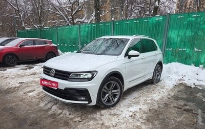 Volkswagen Tiguan II, 2018 год, 2 650 000 рублей, 1 фотография