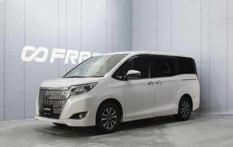 Toyota Esquire I, 2019 год, 2 550 000 рублей, 1 фотография