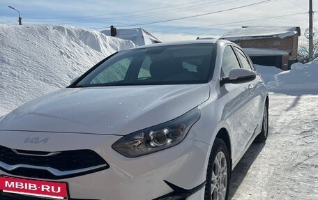 KIA cee'd III, 2022 год, 2 020 000 рублей, 2 фотография