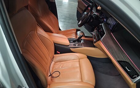 BMW 5 серия, 2018 год, 3 900 000 рублей, 25 фотография