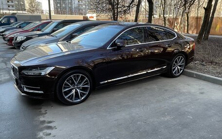 Volvo S90 II рестайлинг, 2020 год, 4 000 000 рублей, 3 фотография