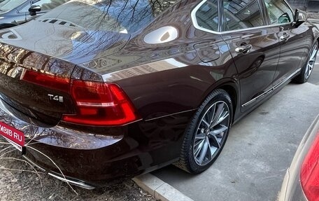 Volvo S90 II рестайлинг, 2020 год, 4 000 000 рублей, 6 фотография