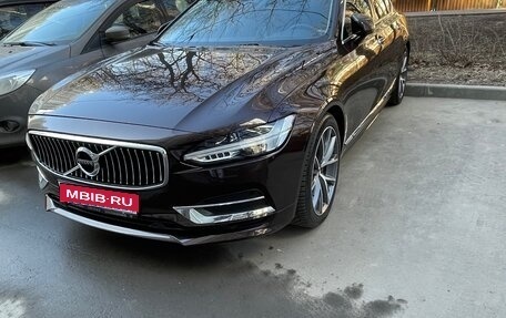 Volvo S90 II рестайлинг, 2020 год, 4 000 000 рублей, 4 фотография