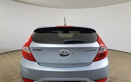 Hyundai Solaris II рестайлинг, 2011 год, 595 000 рублей, 6 фотография