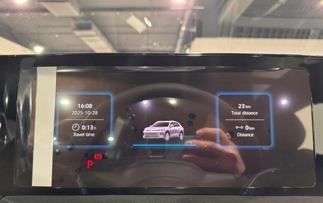 Volkswagen Tiguan, 2025 год, 4 750 000 рублей, 23 фотография