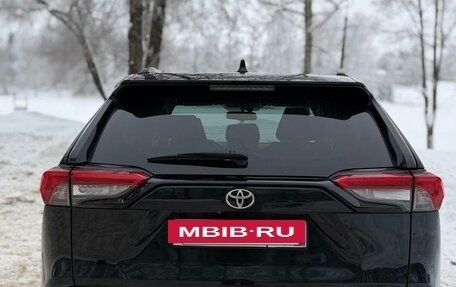 Toyota RAV4, 2020 год, 3 000 000 рублей, 7 фотография