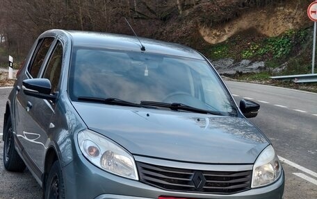 Renault Sandero I, 2011 год, 530 000 рублей, 2 фотография