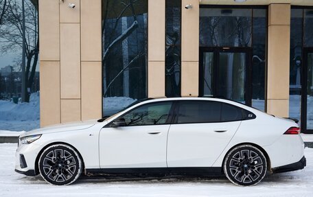 BMW 5 серия, 2024 год, 7 900 000 рублей, 4 фотография