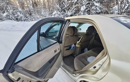 Mazda Familia, 2000 год, 350 000 рублей, 6 фотография