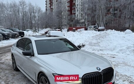 BMW 7 серия, 2020 год, 6 350 000 рублей, 2 фотография