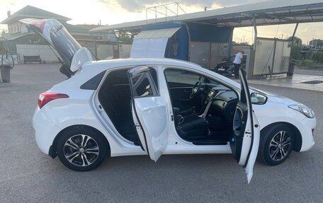 Hyundai i30 II рестайлинг, 2013 год, 810 000 рублей, 8 фотография