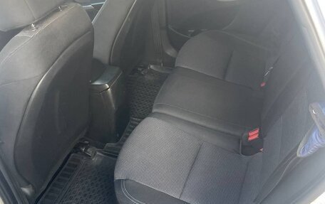 Hyundai i30 II рестайлинг, 2013 год, 810 000 рублей, 7 фотография