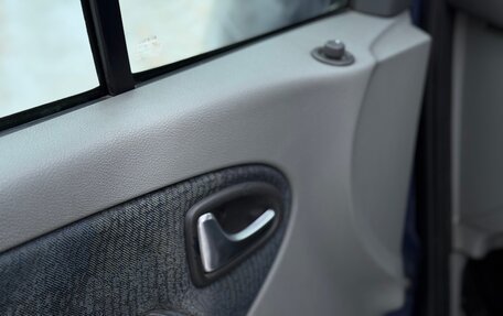 Renault Scenic III, 2002 год, 280 000 рублей, 11 фотография