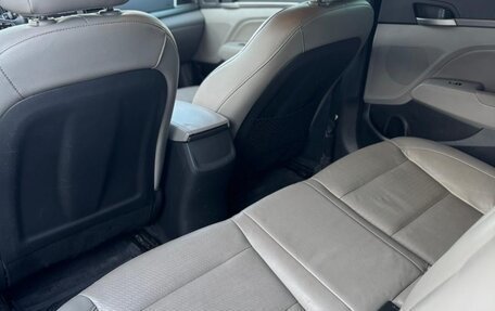 Hyundai Elantra VI рестайлинг, 2016 год, 1 450 000 рублей, 6 фотография